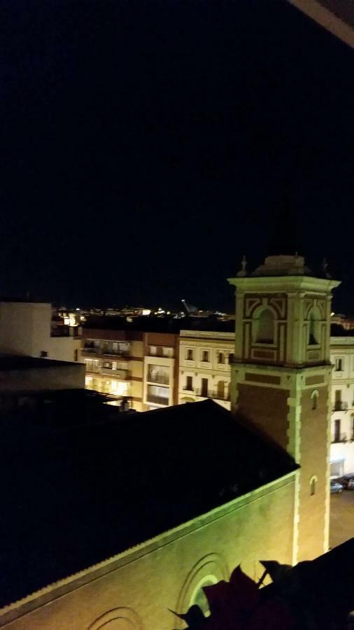 Espacio Amalia Triana セビリア エクステリア 写真